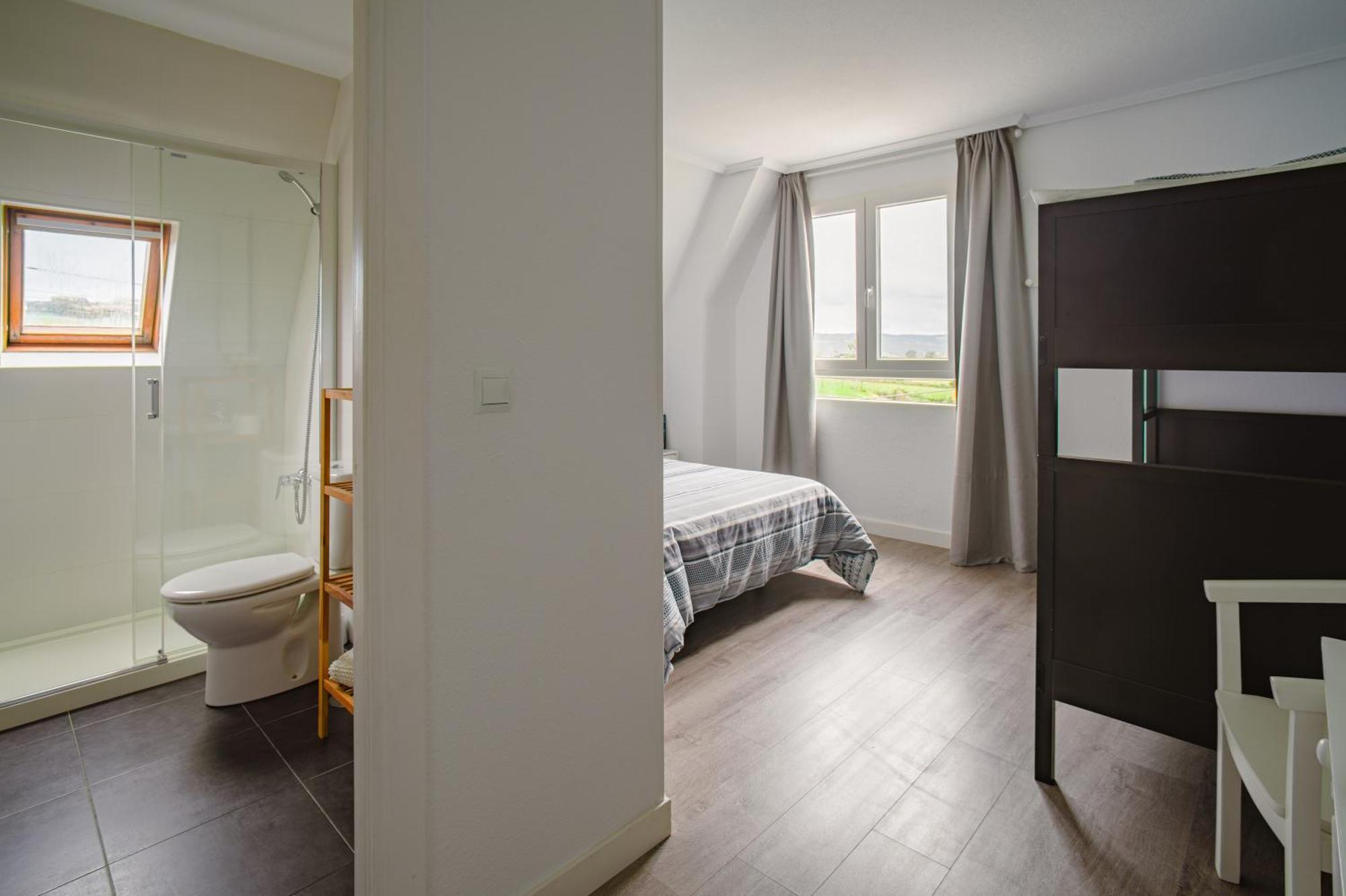H.A.N.D Surf Hostel Langre  Bagian luar foto