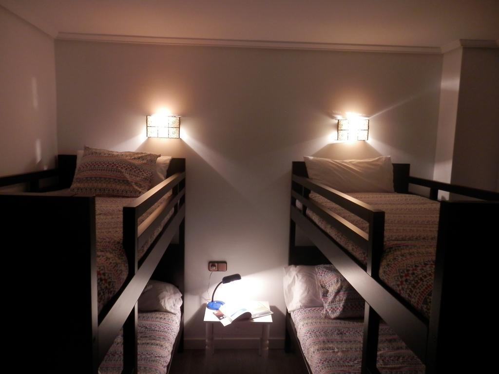 H.A.N.D Surf Hostel Langre  Ruang foto