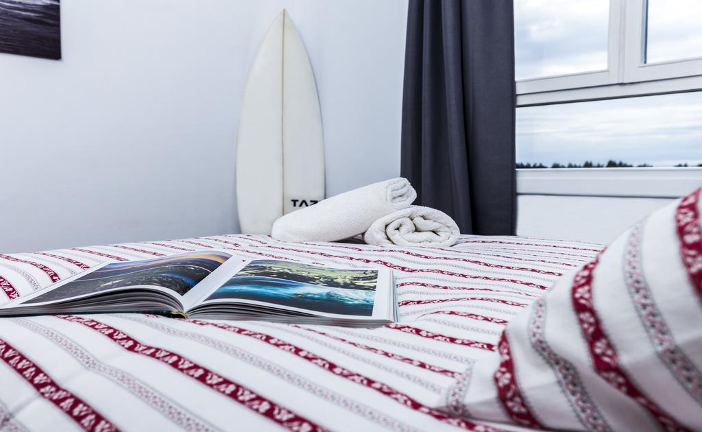 H.A.N.D Surf Hostel Langre  Bagian luar foto